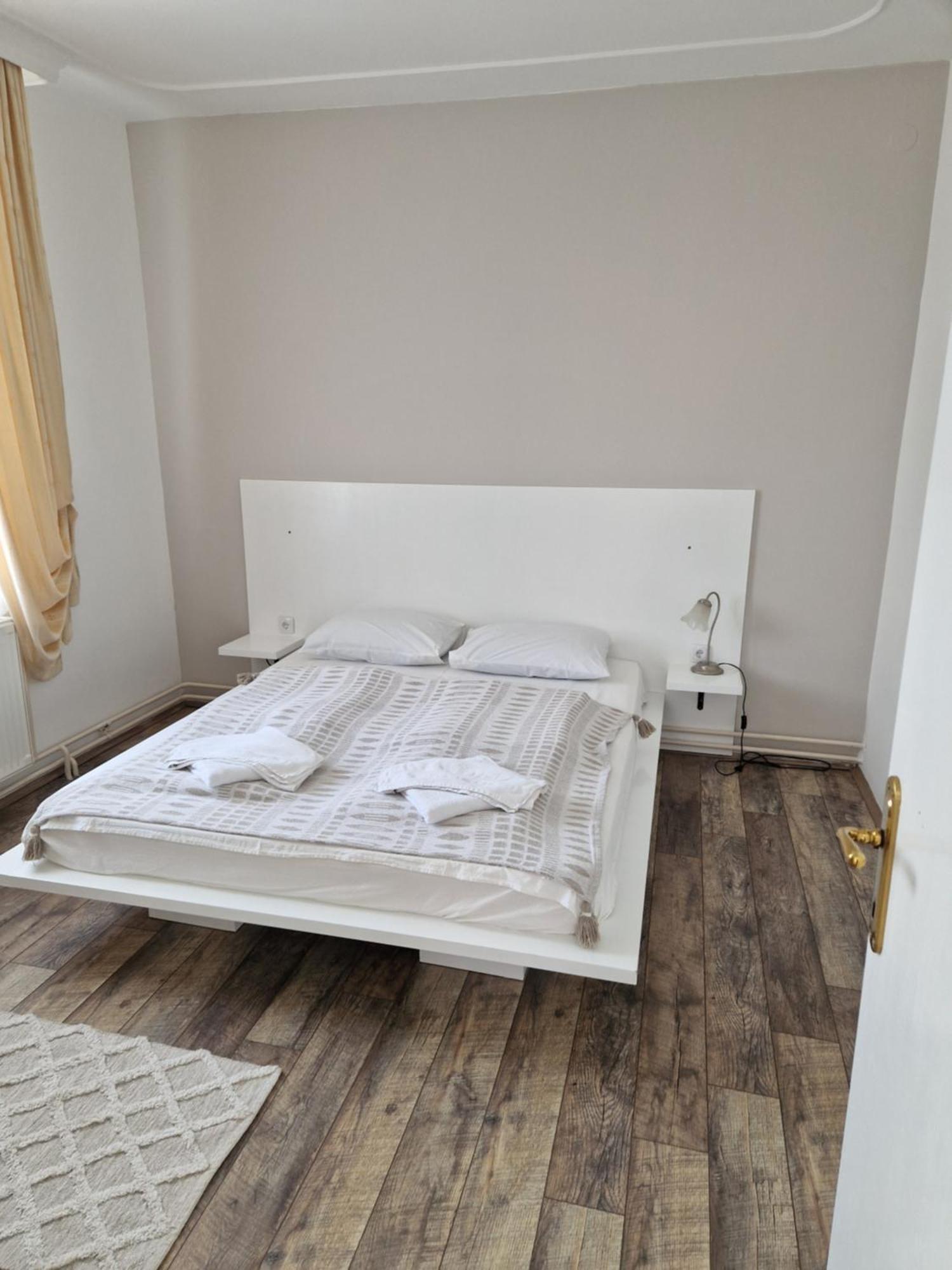 Stars Palic Apartment Luaran gambar