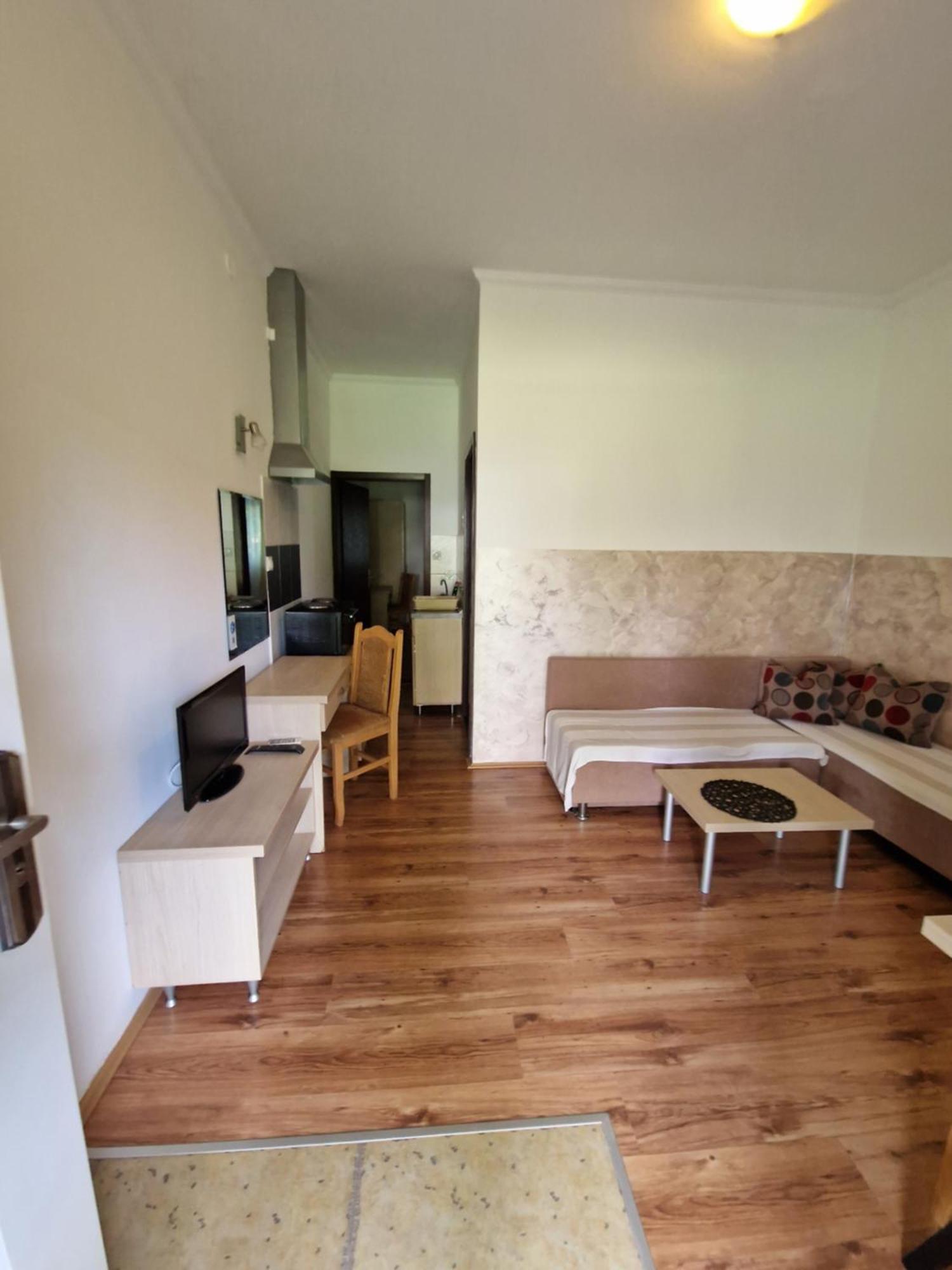 Stars Palic Apartment Luaran gambar
