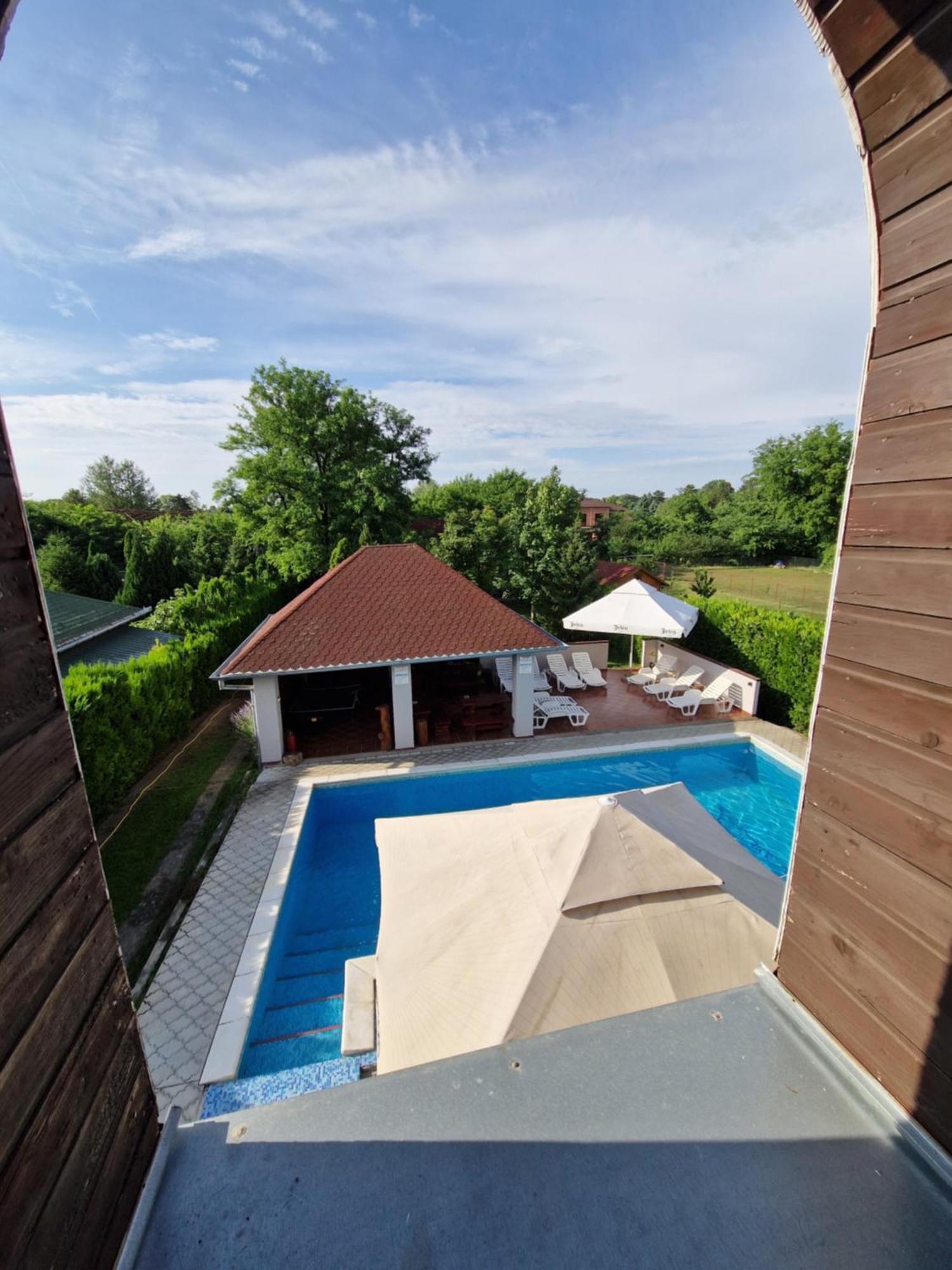 Stars Palic Apartment Luaran gambar
